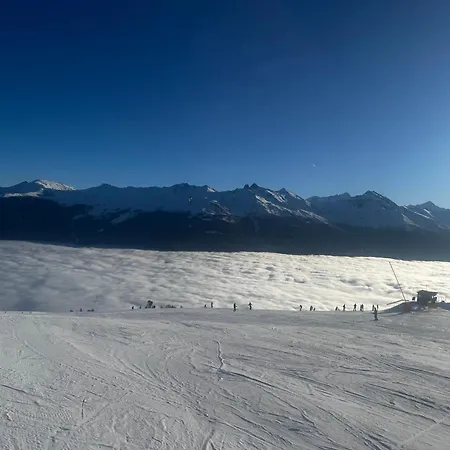 Апартаменты Ski-in, Ski-out 4, *